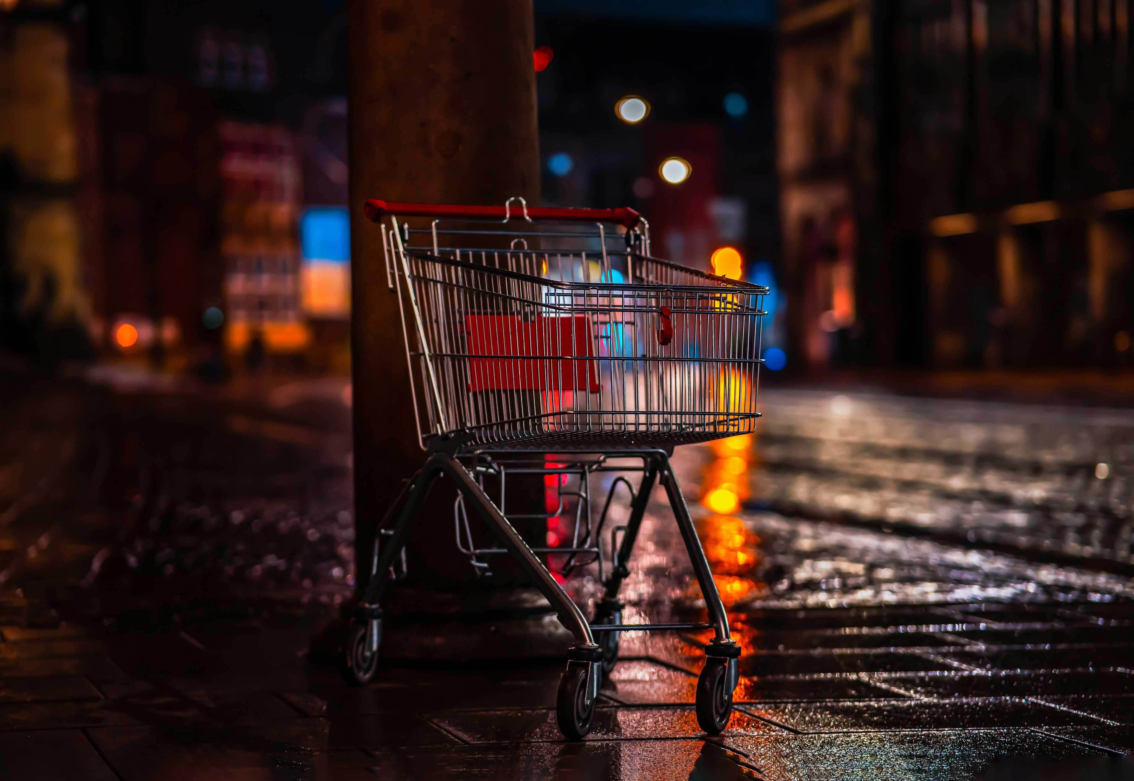 Image de couverture de l'article Shopify : Comment créer une boutique e-commerce personnalisée qui se démarque