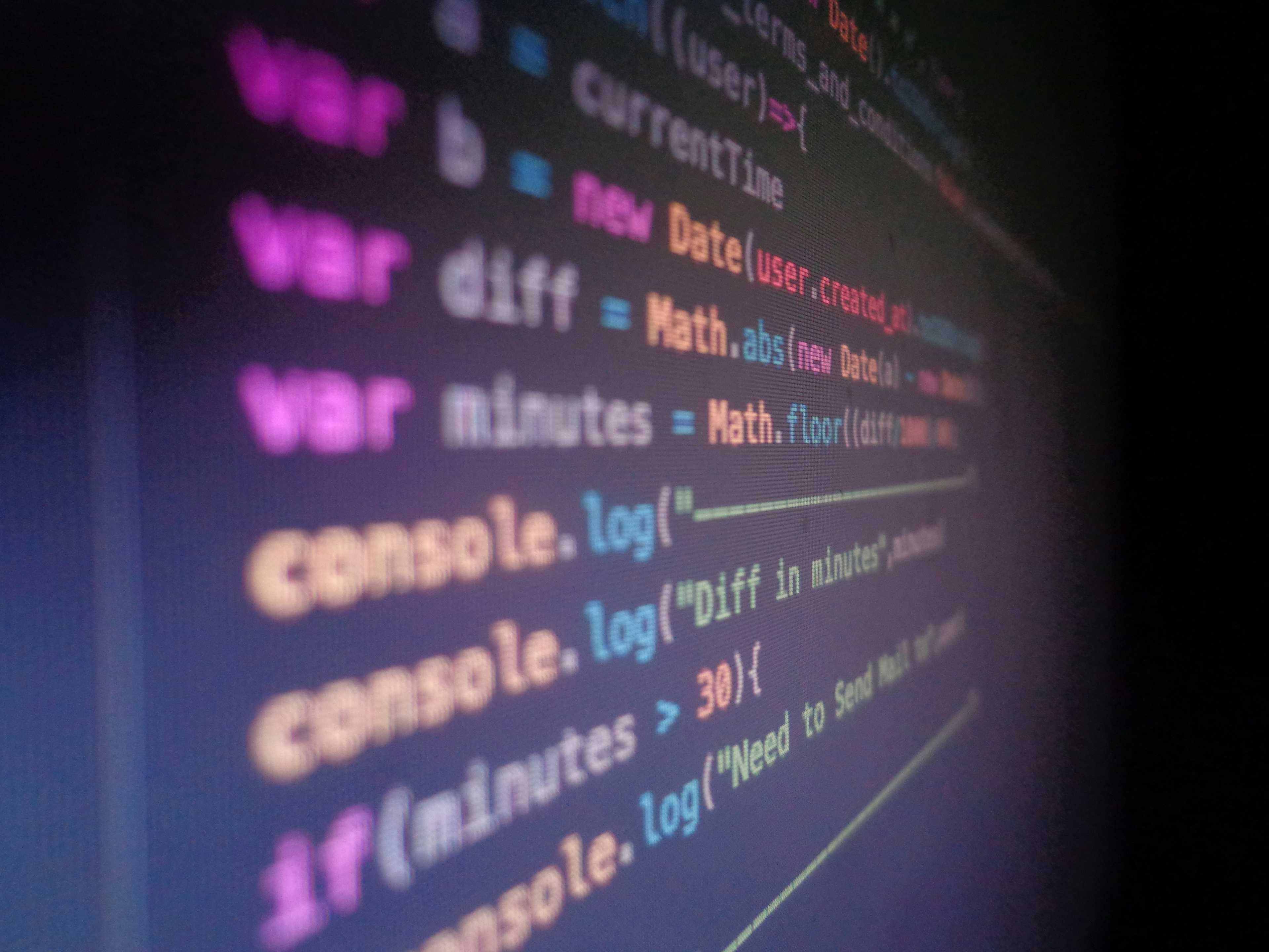 Image de couverture de l'article Automatisation de la publication de contenu vidéo sur les réseaux sociaux : l'avenir est déjà là