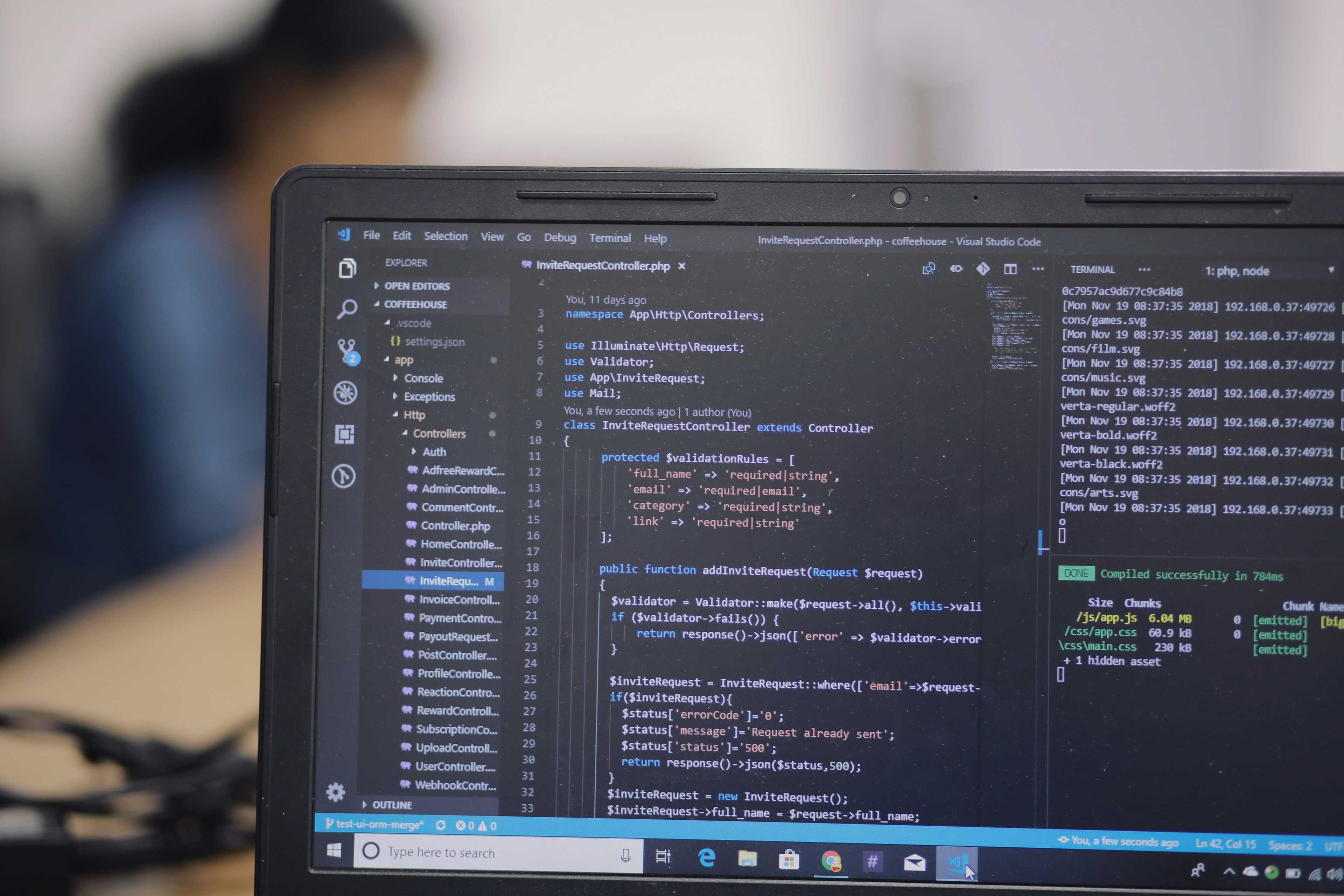 Image de couverture de l'article Comment créer une boutique en ligne performante pour le marché des accessoires pour animaux