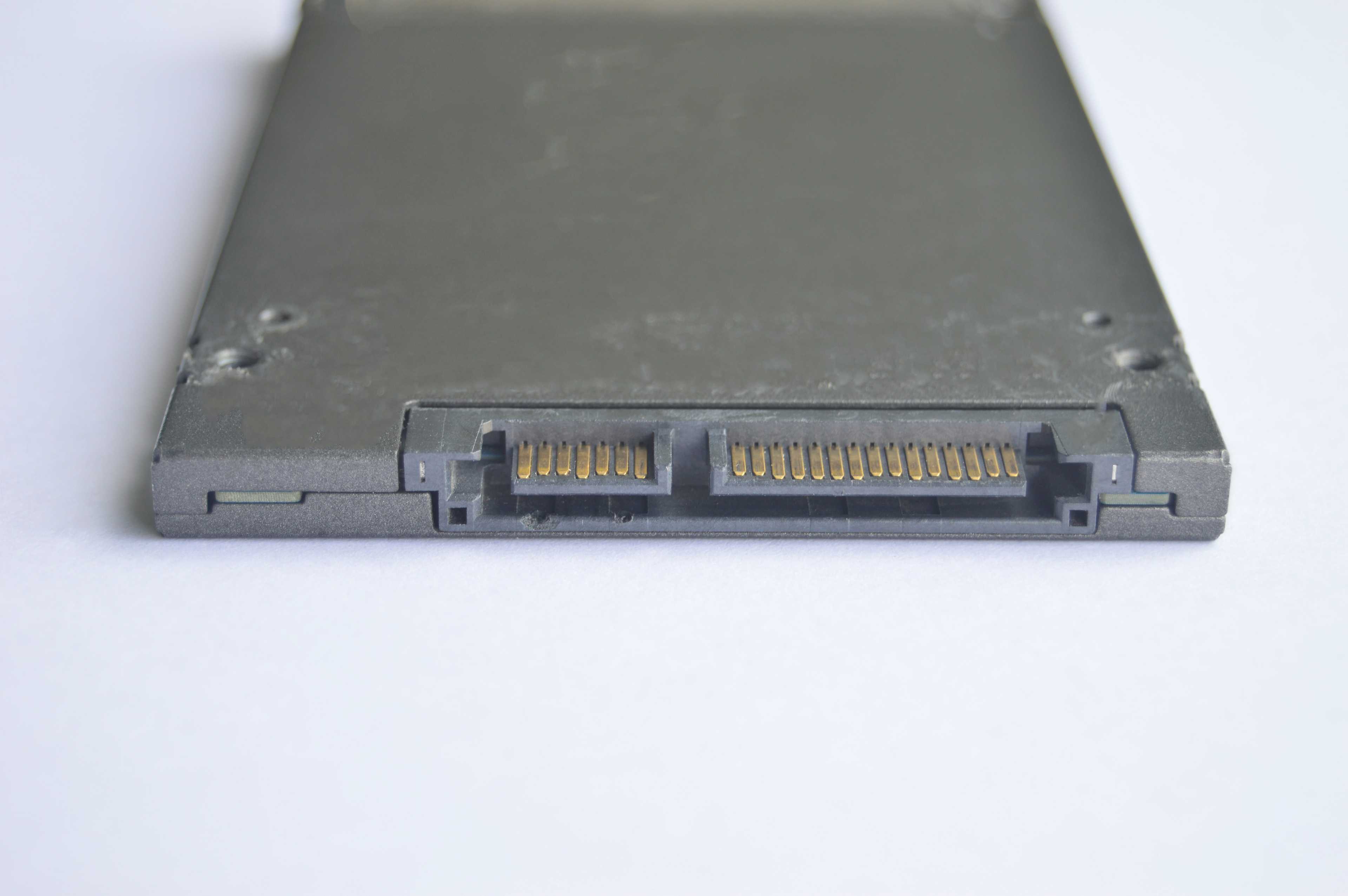 Image de couverture de l'article Solutions IoT pour l'agriculture connectée : Contrôler vos systèmes automatisés à distance