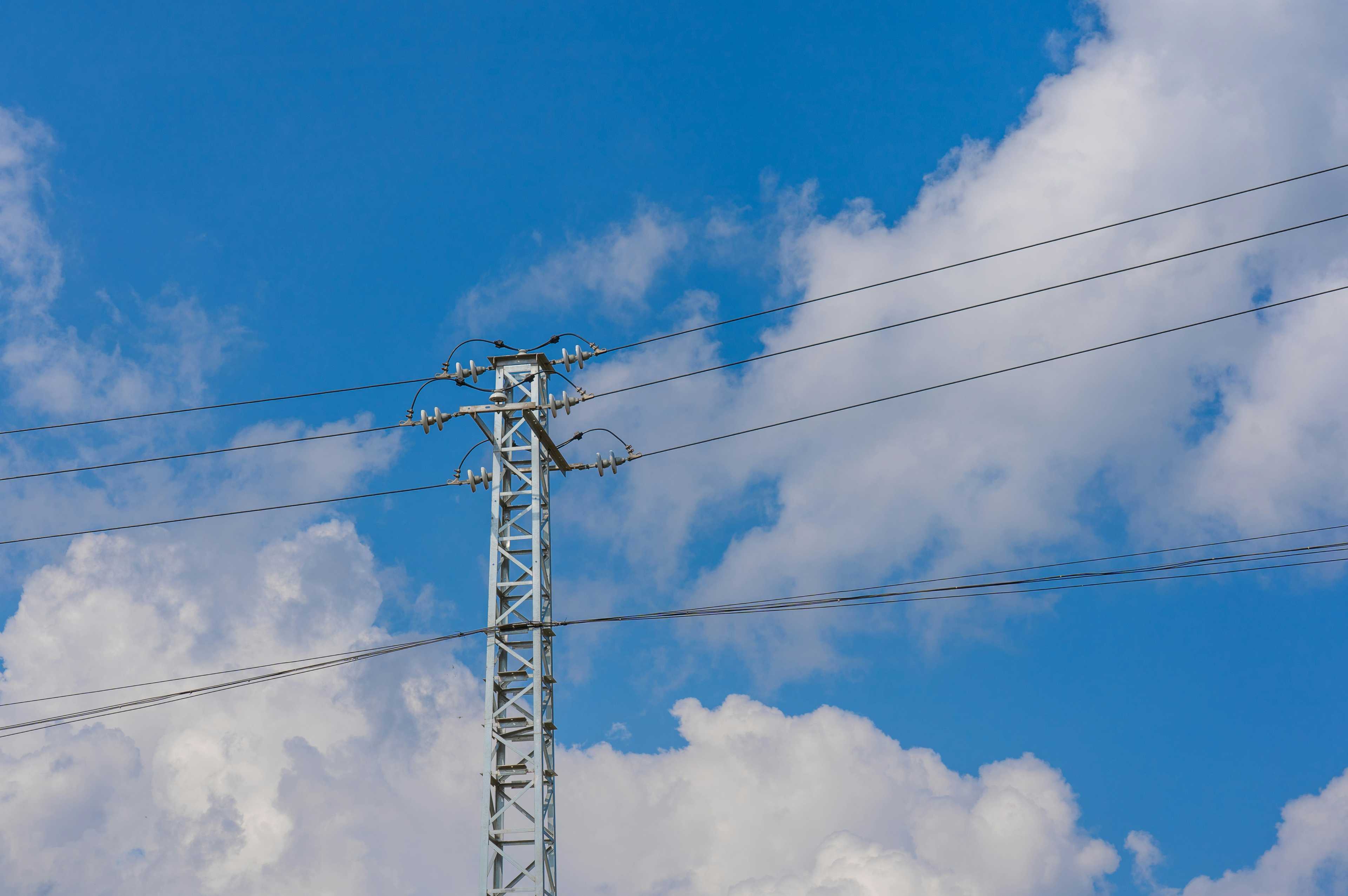 Image de couverture de l'article Solutions mobiles pour l'inspection industrielle : Optimiser la maintenance des infrastructures électriques