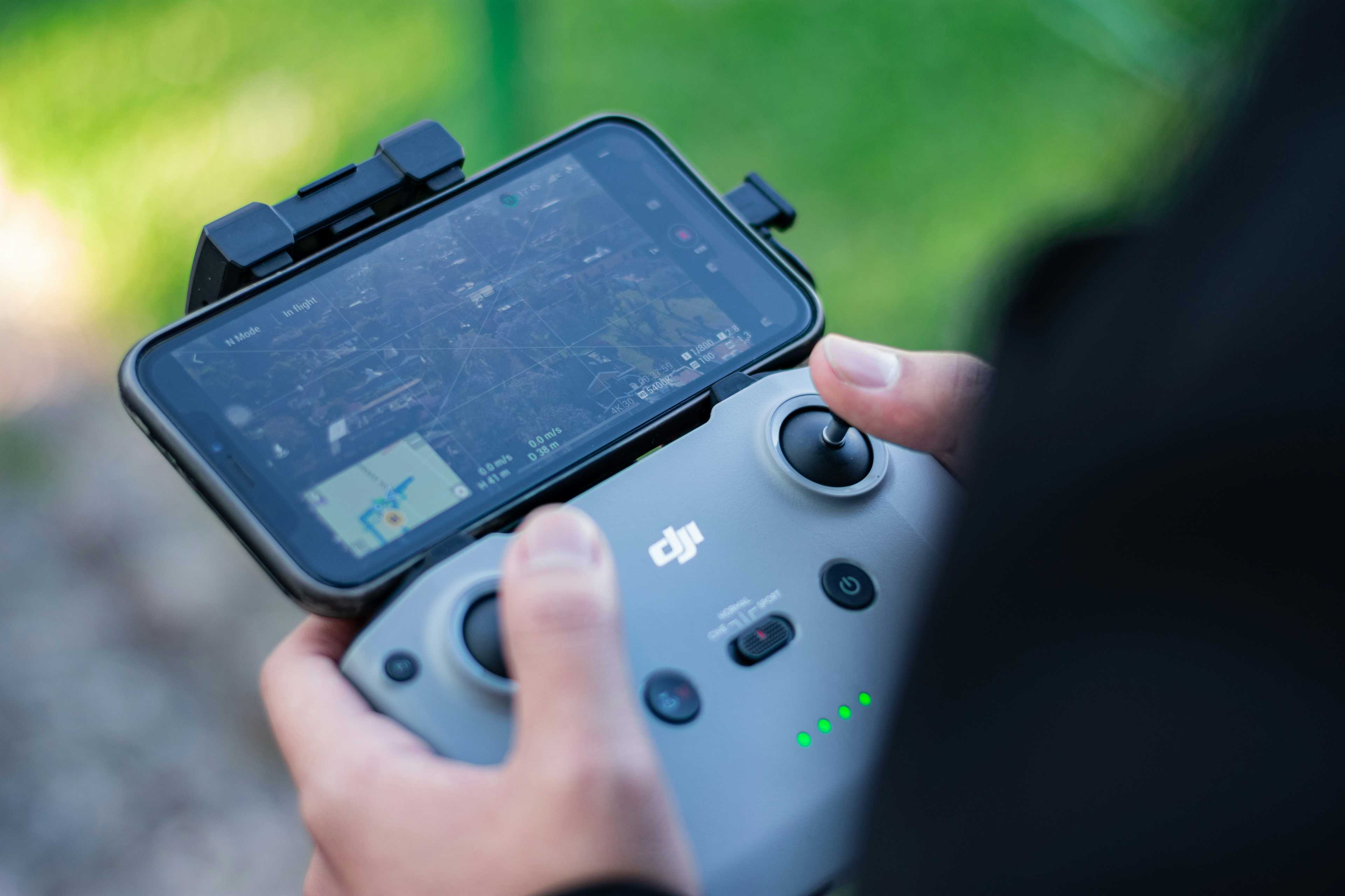 Image de couverture de l'article Solutions IoT et applications mobiles : connecter l'Arduino à votre smartphone