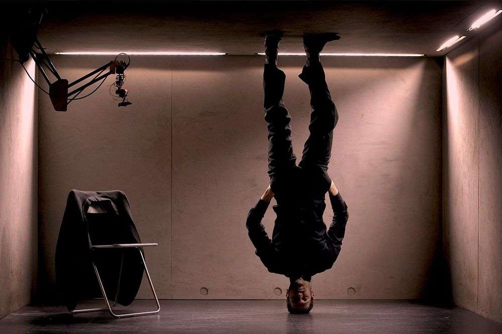 Photo of the show Press by Pierre Rigal